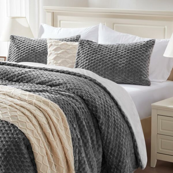 BEDELITE Fluffy Queen Comforter Set - Grey Fleece Soft Comfo - Compare and Shop The Best Products NOW